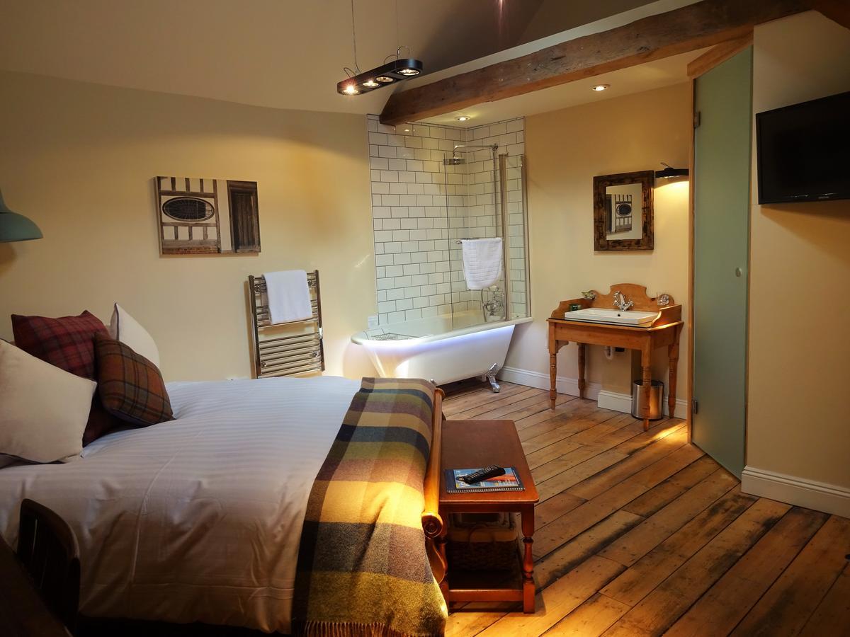 The Cross Keys Hotel แซฟฟรอนวอลเดน ภายนอก รูปภาพ
